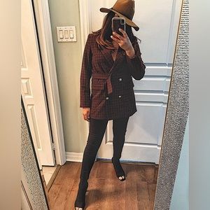 ICONE Belted Blazer